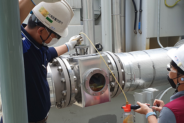 Oil Sampling